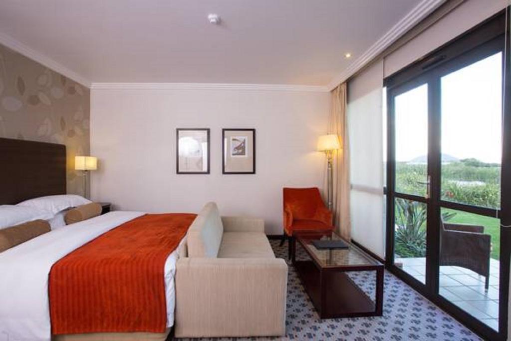 Phakalane Golf Estate Hotel Resort Gaborone Zimmer foto
